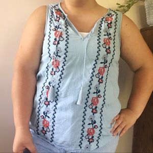 Old Navy embroidered flower chambray tank top